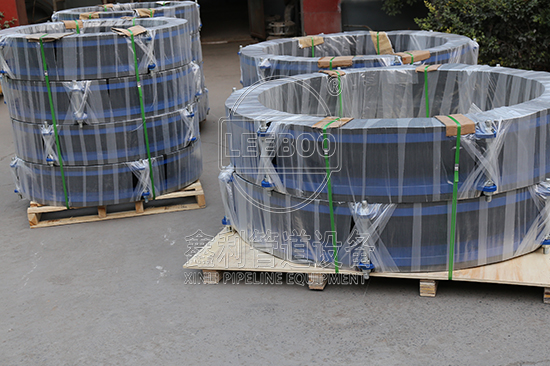 鞏義鑫利向大連灣污水處理廠供應(yīng)單球體橡膠接頭